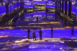 建筑投影 | 从旧厂房到网红打卡坐标，是体验升级还是造势噱头？