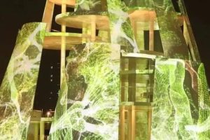 大型“光建筑” 装置：《时间塔》