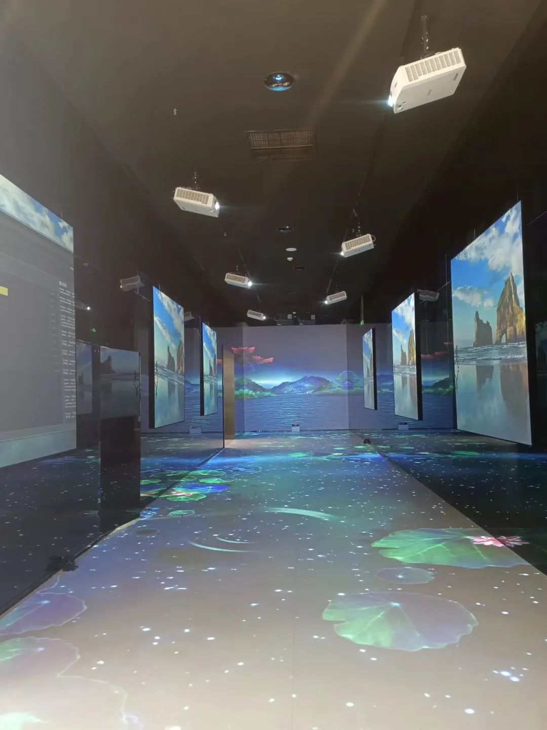 沉浸式互动体验,建业显示技术加持--深圳首个生态文明展览馆惊艳亮相! 沉浸式互动体验,建业显示技术加持--深圳首个生态文明展览馆惊艳亮相!