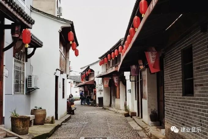 好山好水滋养梅渚新经济，绚丽水秀增添好风景——文旅水秀案例！