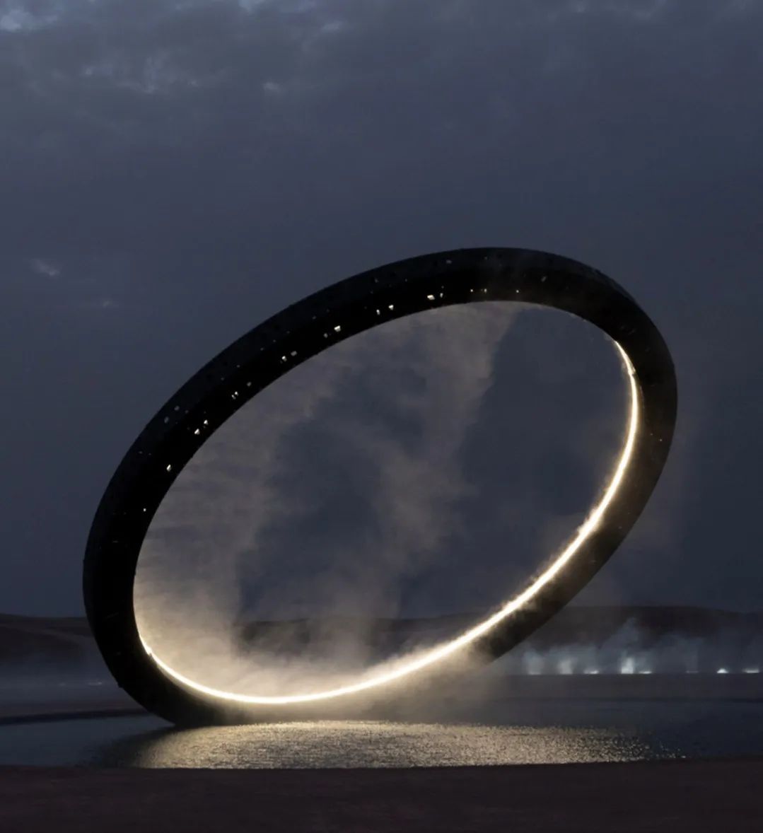 舞台设计师Es Devlin最新秀场设计：史诗般的沙漠光环