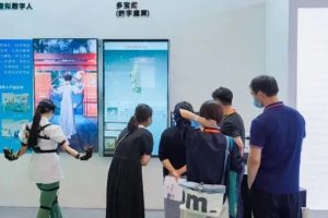 凡拓数创数字人“班昭”博博会出道！与文博专家共话数字化发展
