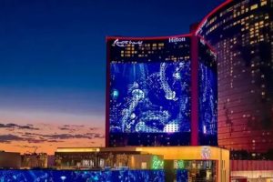 元亨为拉斯维加斯酒店打造超15000㎡大屏！带来万米高空的视觉震撼