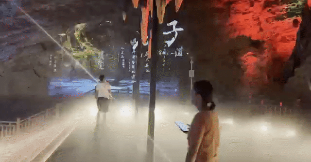 户外夜游项目--张家界《九歌·山鬼》案例