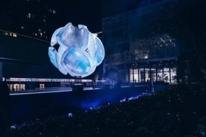 与艺术家共创  幻境集团创造深港城市建筑双城双年展开幕式作品