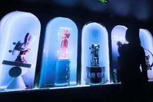 交互艺术与现场娱乐完美融合，引领深夜狂欢新风潮