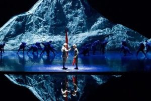 室内剧场舞台设计颠覆之作——《最忆韶山冲》