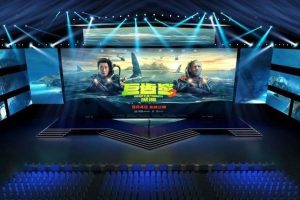 北京首映礼天空创想再度拿出“必鲨技”，助力《巨齿鲨2》全球公映